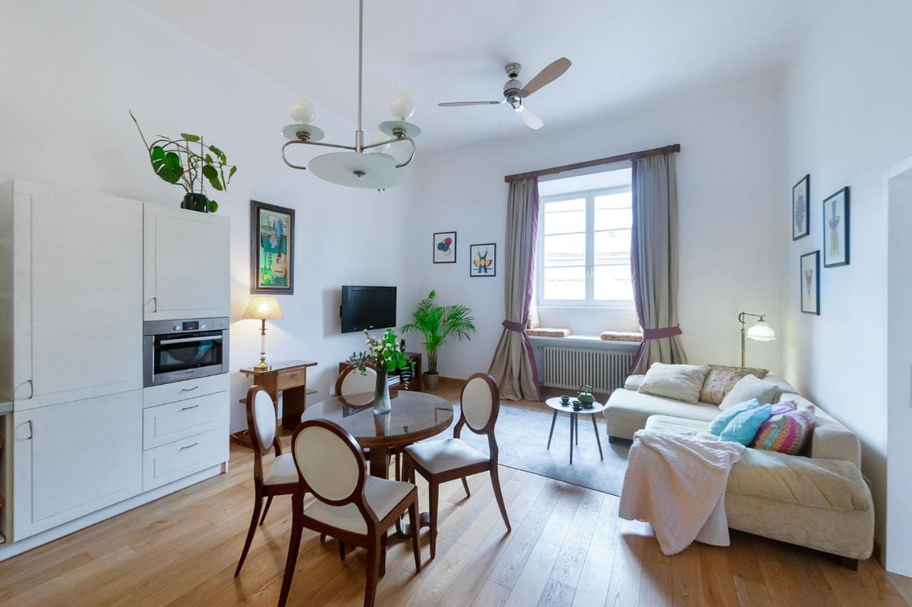Grand Theatre Premium Apartment. Super Central. ワルシャワ エクステリア 写真