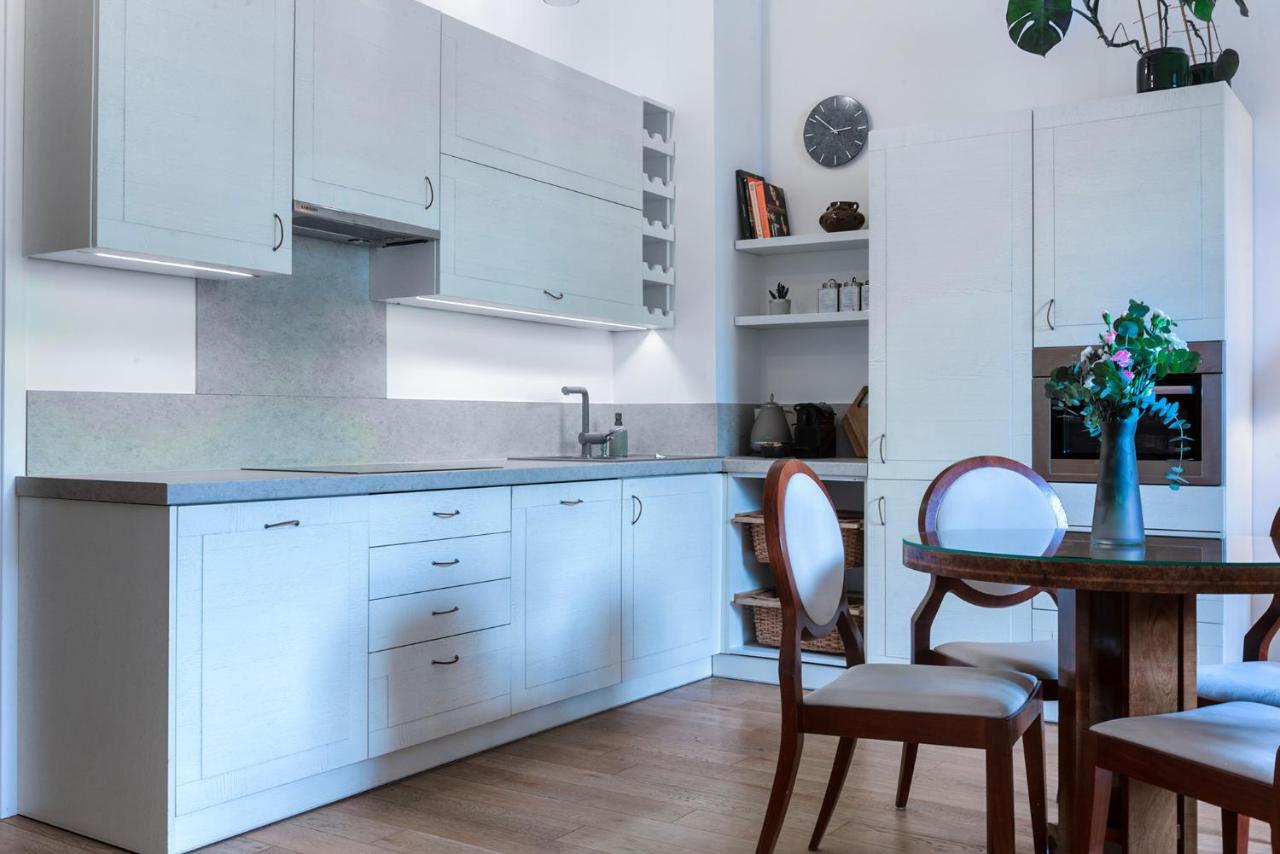 Grand Theatre Premium Apartment. Super Central. ワルシャワ エクステリア 写真